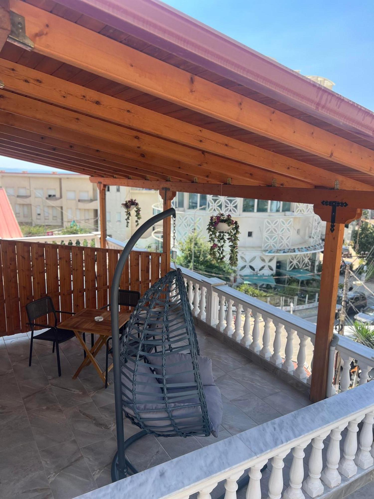 Vila Jon'A Sarandë Buitenkant foto